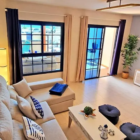 Prázdninový dům Casa Lalamar, *