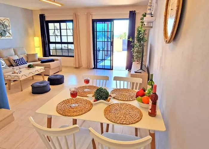 Ferienhaus Casa Lalamar, *