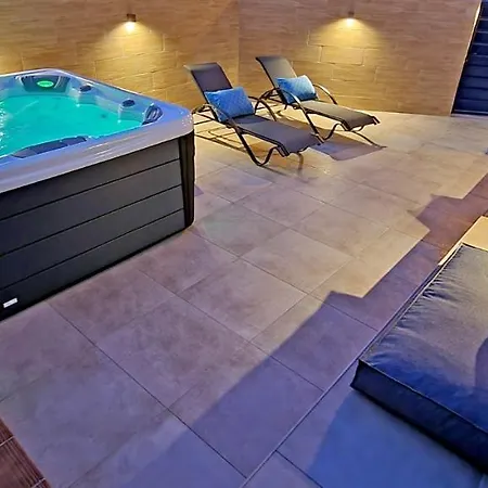 Dom wakacyjny Casa Lalamar, *